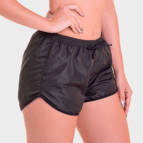 Short Letícia Slim Preto – Elegância e Conforto